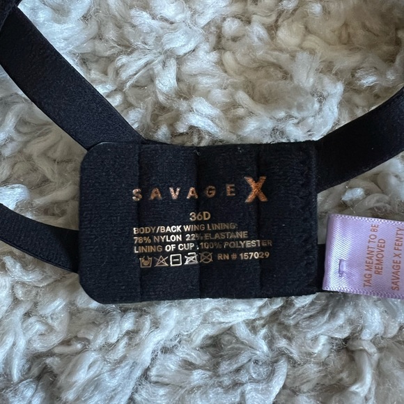 NWT Savage X Fenty Core Microfiber TShirt Bra - Picture 5 of 9